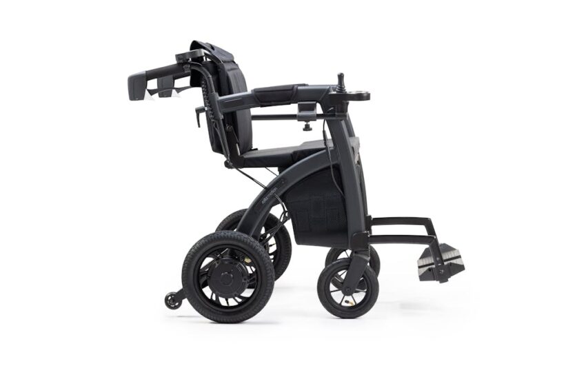  The Advantages of Using an Electric Folding Wheelchair for Travel